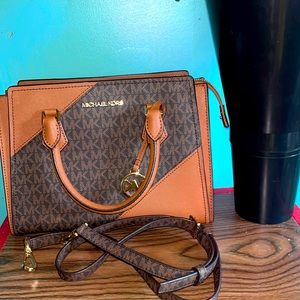 Michael Kors Small Crossbody
